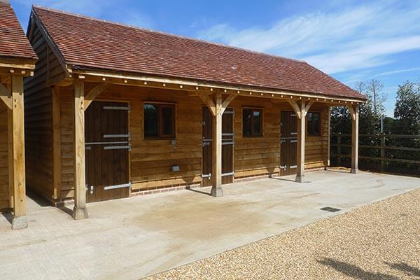 Oak Stable with Three Bays and Storage Area